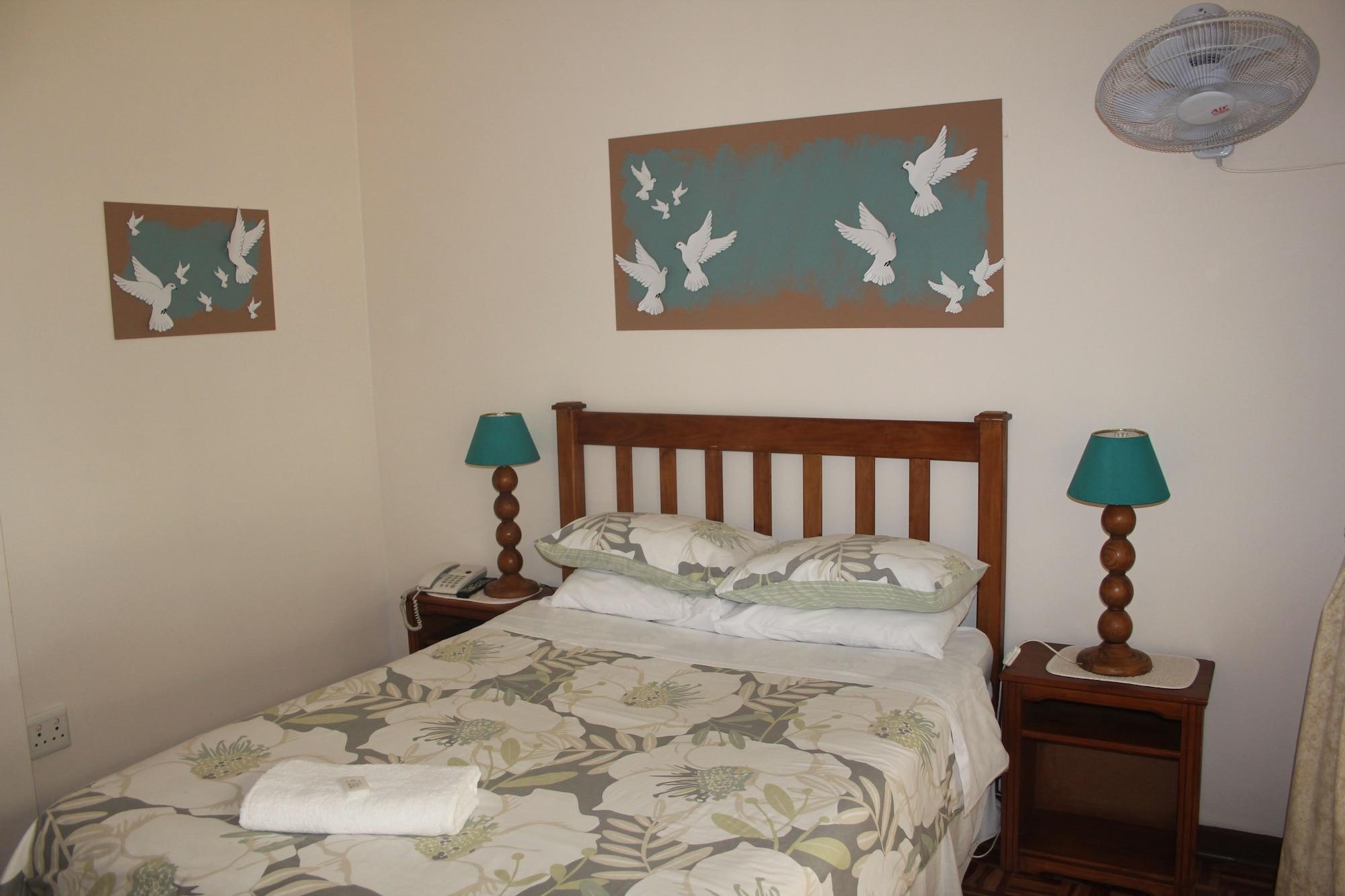 Dove'S Nest Guest House Kempton Park Buitenkant foto