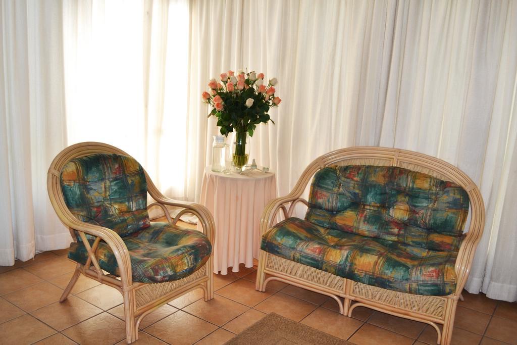 Dove'S Nest Guest House Kempton Park Buitenkant foto