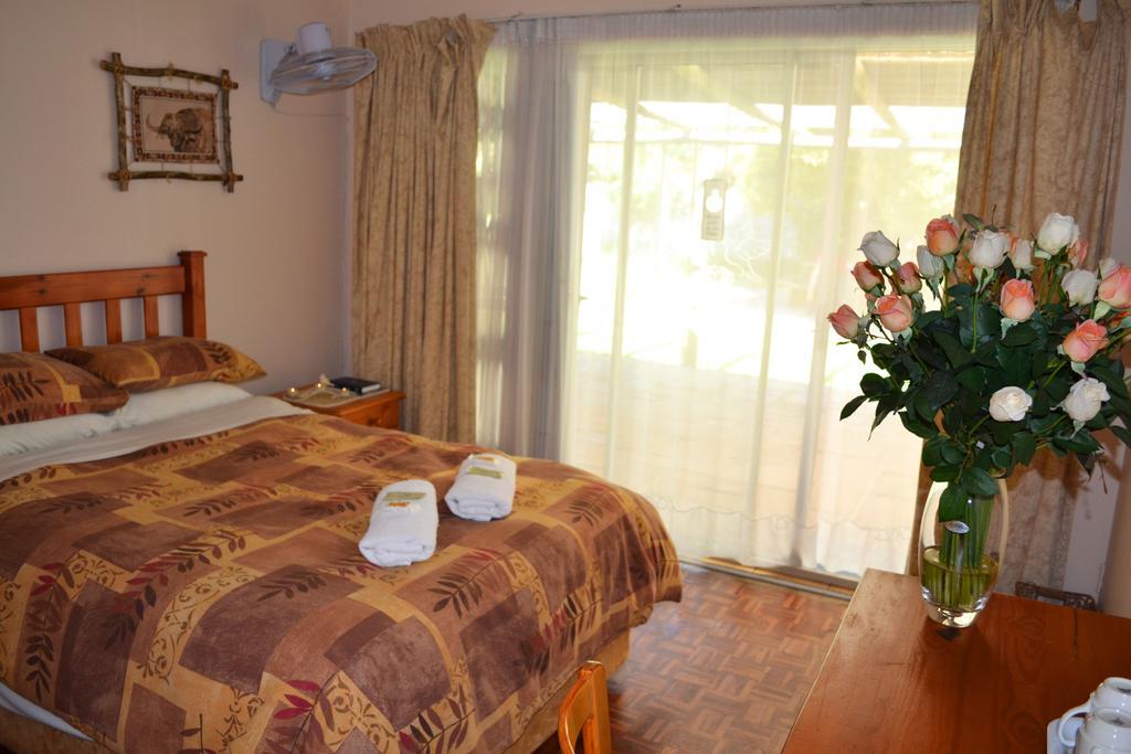 Dove'S Nest Guest House Kempton Park Buitenkant foto