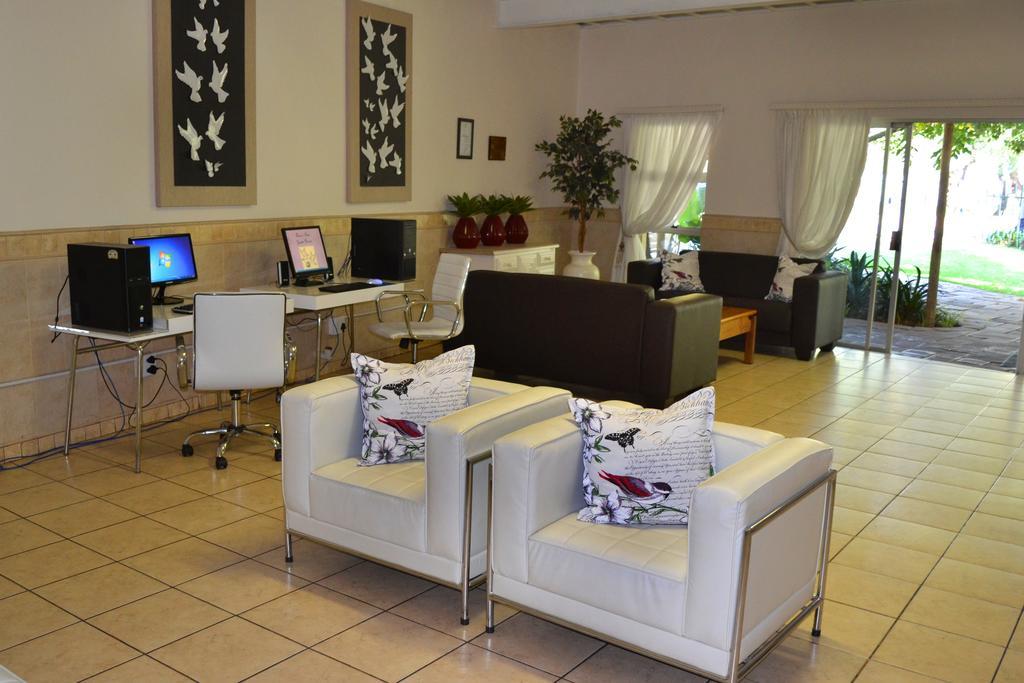 Dove'S Nest Guest House Kempton Park Buitenkant foto