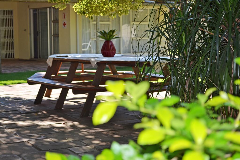 Dove'S Nest Guest House Kempton Park Buitenkant foto