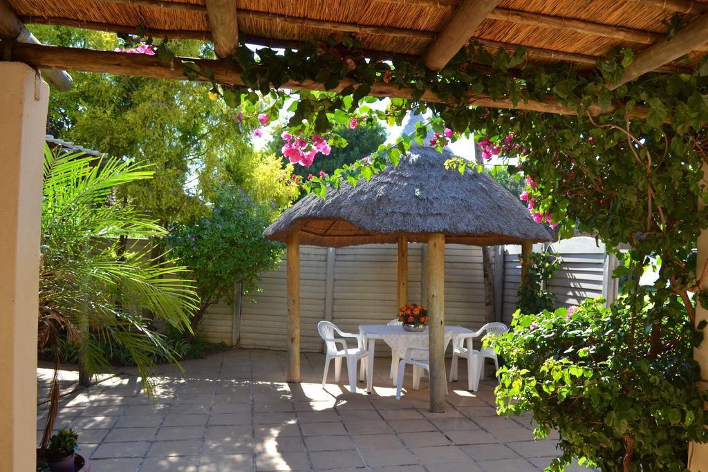 Dove'S Nest Guest House Kempton Park Buitenkant foto