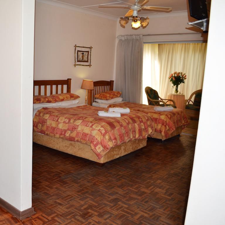Dove'S Nest Guest House Kempton Park Kamer foto